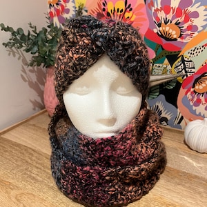 Crochet textured knitted snood, scarf, cowl, matching ear warmer available any colour, gift, Mother’s Day, birthday Christmas