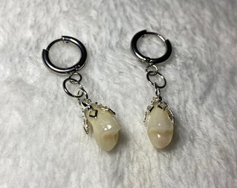 Silver Sleeper earrings