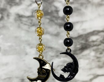 Crescent Moon Skull Phone Charm: Spooky Phone Accessory