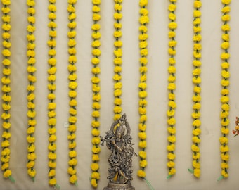 Marigold Garland, Non plastic Marigold Strings, Indian ecofriendly garlands, Artificial Flowers foe indian wedding decor, marigold strands