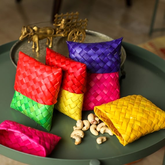 Indian Wedding Return Gifts & Trousseau Packs