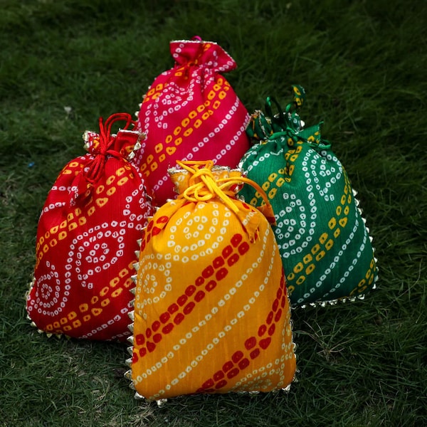 Bandhini potlis bags for Indian Wedding Favor, Indian Return Gift Bags, Drawstring Bag, Bulk Potlis for Pooja Return gifts, Ladoo Potlis