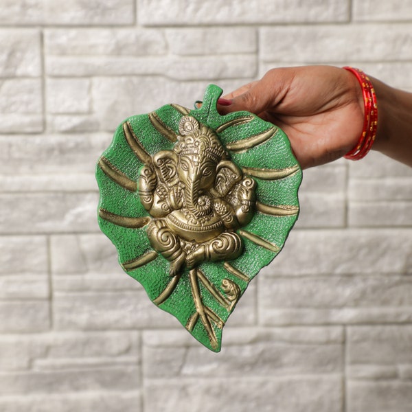 7" Huge Leaf Ganesha Return Gift, Diwali Gifts, Ganesh Wall Decor, Housewarming Gift, Indian Wedding Gifts, Bulk Puja Favor, Indian Wall Art