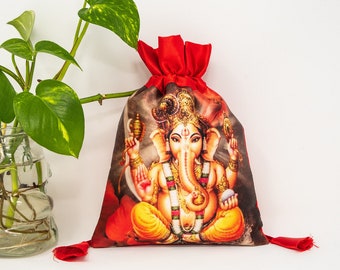 DesiFavors Rohseide Lord Ganesh Bedruckte Rückgabe Geschenkverpackungen | Sangeet Haldi Brautparty Rückkehr Gifting Potli Taschen | Seiden Potli Taschen