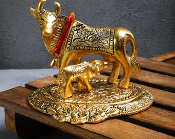 Kamadhenu Cow and Calf Figurine, Hindu Religious Sculpture, Navratri Return Gift, Varalakshmi Return Gift Housewarming Gifts, Puja Favors