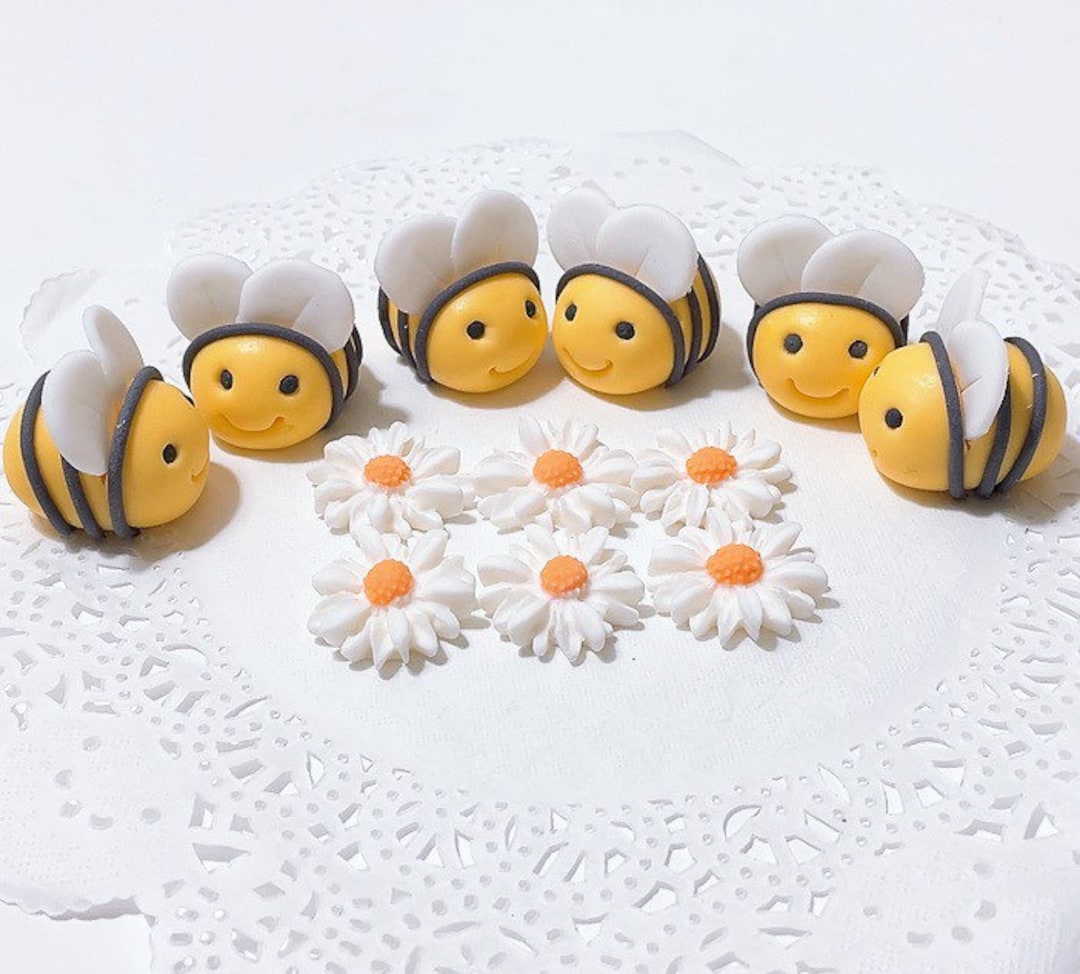 Fondant Bees & Flower Cake Topper/ Bumblebee Cake Decoration/ Bees Cupcakes  Topper/ Fondant Cake Topper/ Bees Cake Topper 