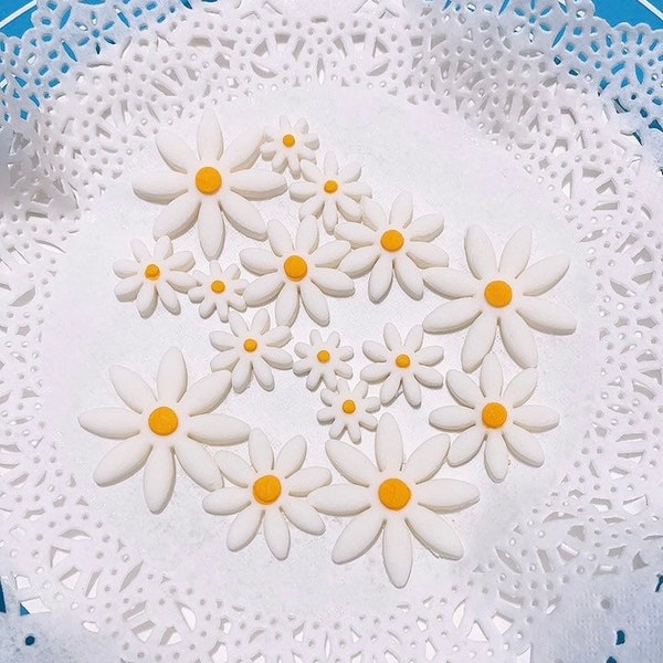 Daisy fondant cake topper/ cupcakes topper/ daisy cake decoration/ flower cake topper/1.2inches /1 inch/0.7inch/0.5inch more orange center