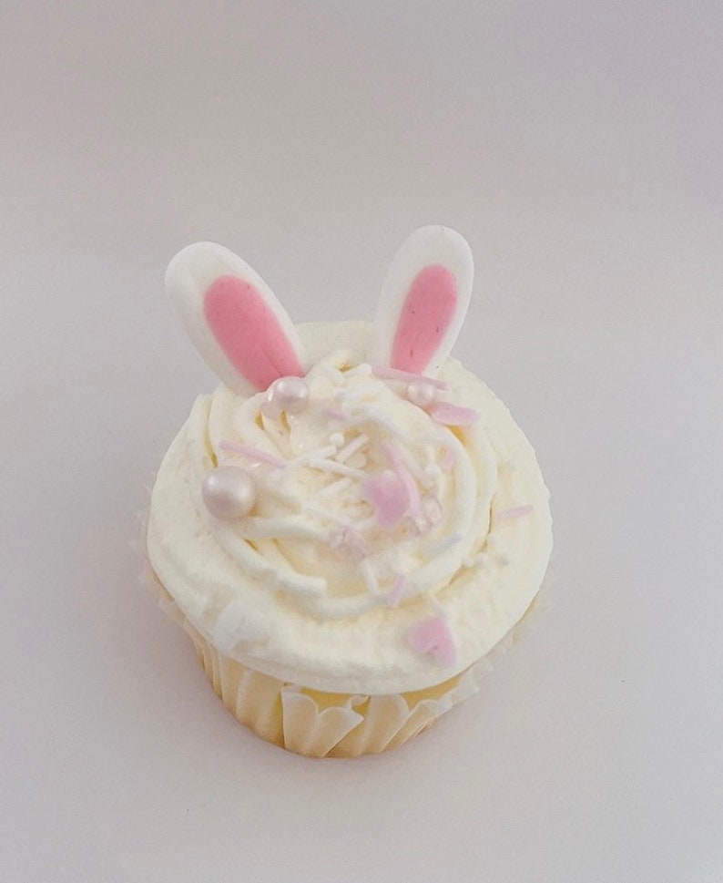Bunny Fondant Cake Topper/ Bunny Rabbit Ears & Tails Cupcakes Etsy