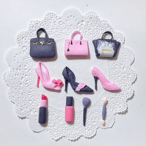 Shoes, Bags + Vanity case Cakes