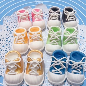 Fondant Shoes cake topper,Sneaker cake topper, 2” Shoes cake decoration