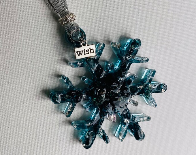 Beautiful Snowflake Christmas Ornament Made from Recycled Glass - Blue Shine