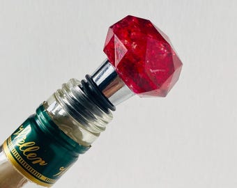 Bright Pink Crushed Recycled Glass Bottle Stopper - Medium