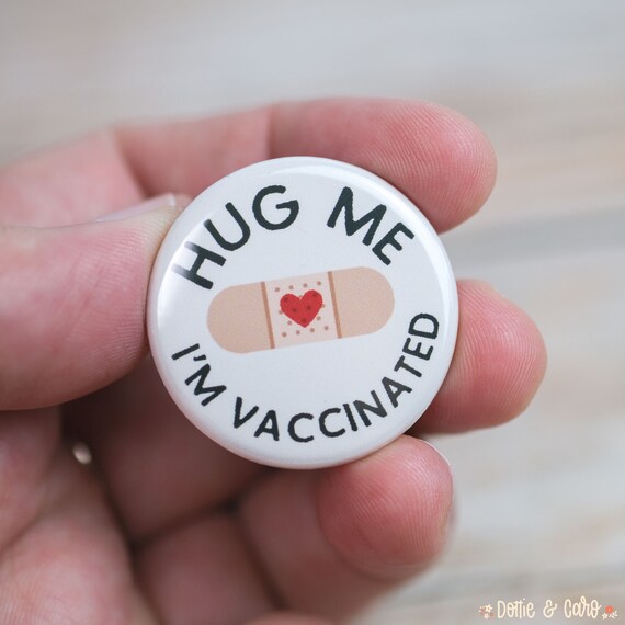 Hug Me Pin Badge Button Novelty Gift 