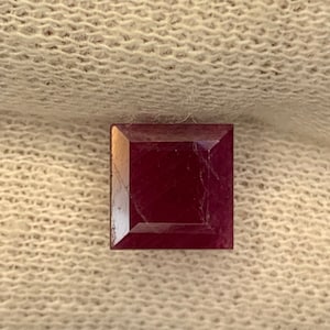 7MM,natural unheated ruby square for sale..