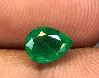 6.40x5MM,natural zambian emerald pear cut.