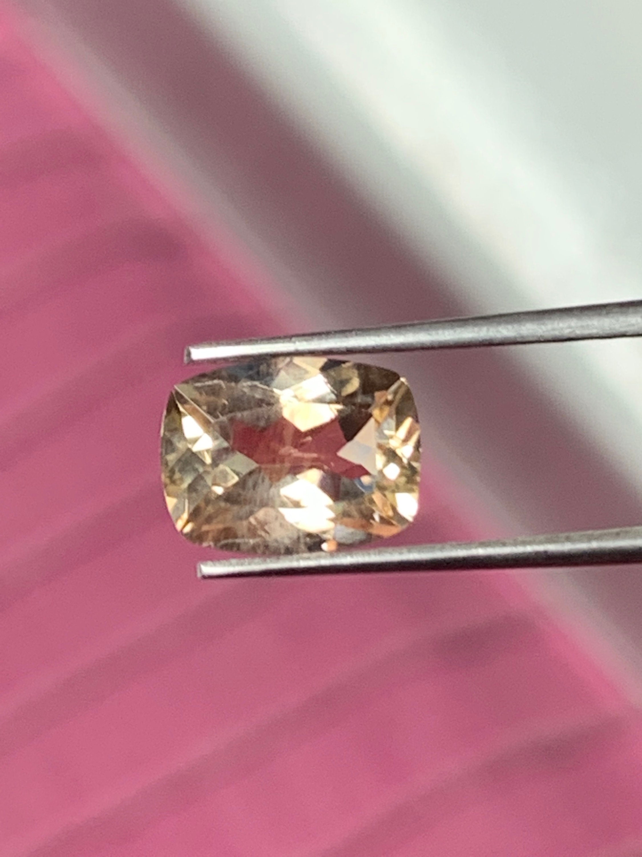 Flashy Natural Oregon Sunstone,faceted Oregon Sunstone for Sale.1.30cts