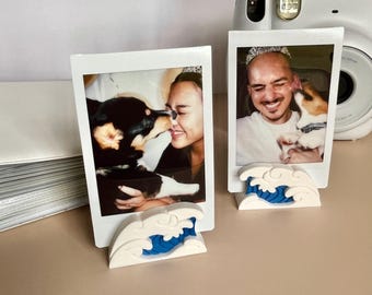 Japanese Ocean Wave Photo Stand (Set of 2): Polaroid Display