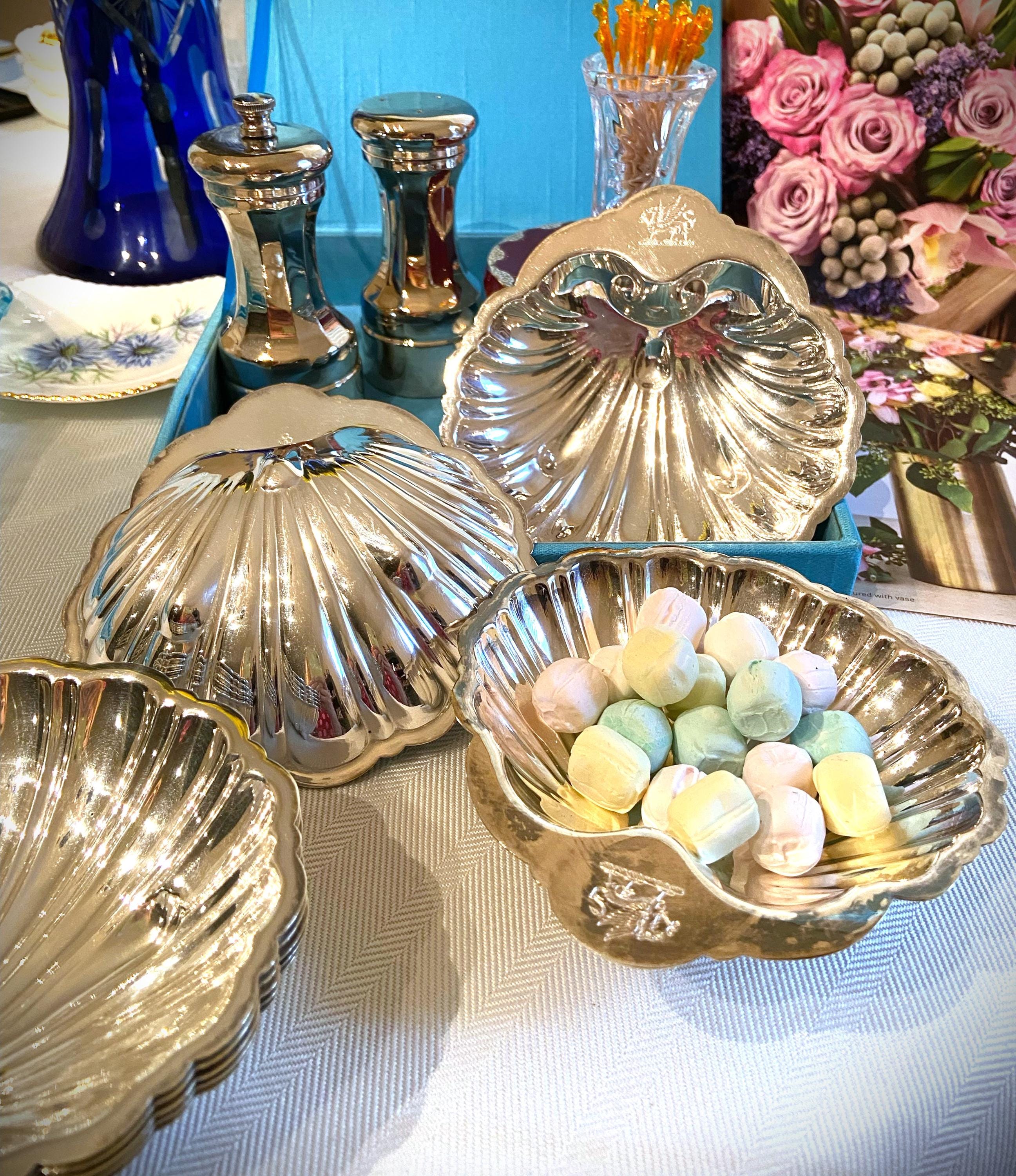 シルバー，銀，小物入り，真珠母貝の装飾皿 Silver shell bowl