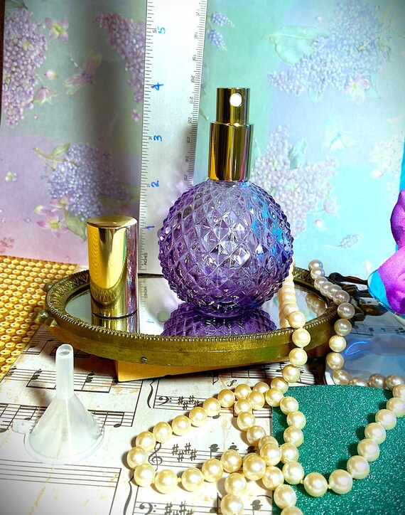 Quilted glass round PURPLE bottle * Choose atomizer color! Uses: perfume, room/linen spray, or to spritz cocktails!  4 inches tall; 3 ounces View 3