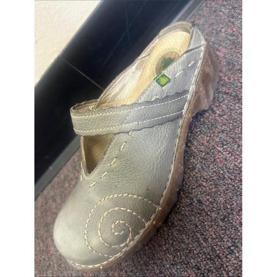 El Naturalista 90's clogs
