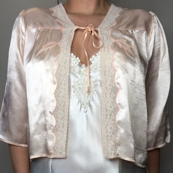 Vintage silk lace peach bed jacket