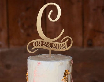 Gold Cake topper, Wedding Cake Topper, Personalized, Rustic cake topper, Custom Mr Mrs cake topper, Anniversary gifts, Monogram Cake Toppers