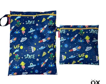 Wetbag "Alien" personalisierte Nasstasche Badetasche Weltall Space Ufo by OXmade