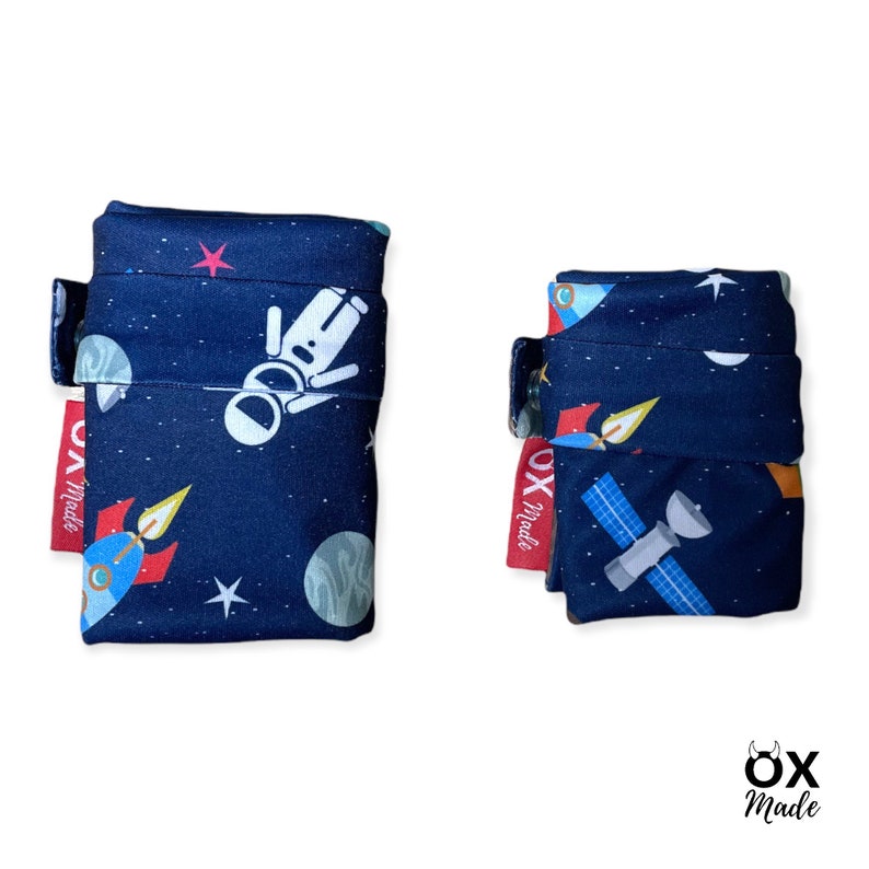 Wetbag Astronaut personalisierte Nasstasche Badetasche Weltall Rakete Planet Satelit Mond dunkelblau by OXmade Bild 4