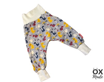 Pumphose "Dino" Baby Kleinkind grau Gr. 56-104 Babyhose Jungen Krabbelhose mitwachsend by OXmade