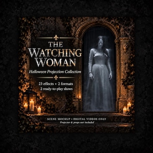 Op de afbeelding: Een digitale Halloween-projectiecollectie getiteld The Watching Woman, met 23 effecten, 2 formaten en 2 speelklare shows. De afbeelding toont een spookachtige figuur in een lange jurk in een stenen boog met brandende kaarsen.