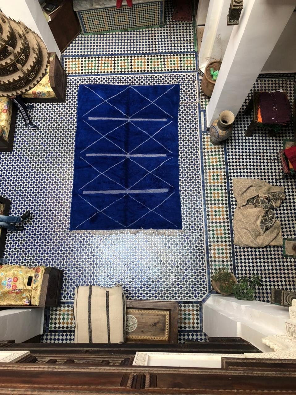 Expédition Libre de Dhl Grand Tapis Bleu Beni Ourain, Marocain Couloir, Berbère, Tapis, Crème, Couve