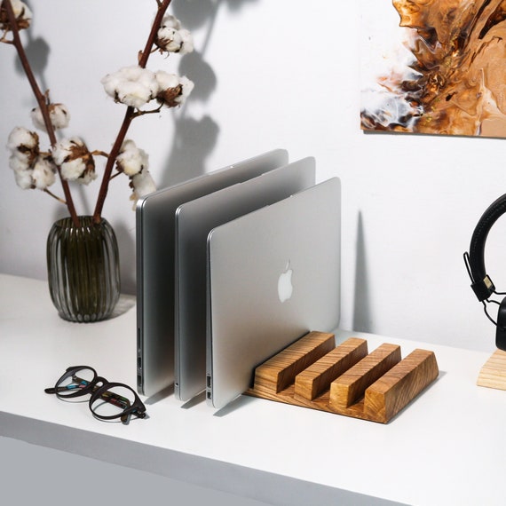 Wooden Holder Stand for Vertical Storage of 6 Laptop MacBook HP