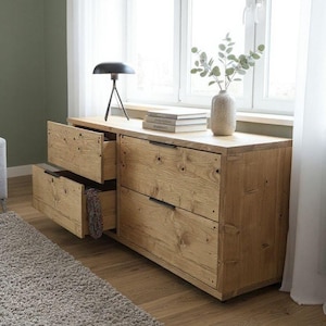 Cómoda rústica de madera con cajones de cierre suave, cómoda de granja de madera maciza recuperada, muebles de dormitorio modernos hechos a mano con patas personalizables