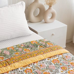 Gebrannte Orange Hand Block Gedruckt Quilt, Kantha Quilt, Handgemachte Blumen Quilt Wendedecke Jaipuri Quilt Handstiche Quilt Decke