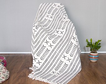 Boho Mud Cloth Throw Blanket with Tassels Handmade Block Print Cotton Sofa Throw for Living Room 120X180 Cms