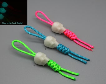 ACCESSORY *Skull* Paracord Lanyard and 3D Printed Glow in the Dark Bead