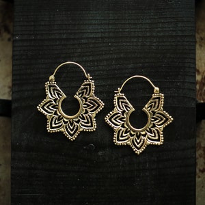 Mandala Earrings (tribal earrings-clip closure-tribal-mandala earrings-brass earrings-geometric earrings-hoops-big earrings-spiral lotus)