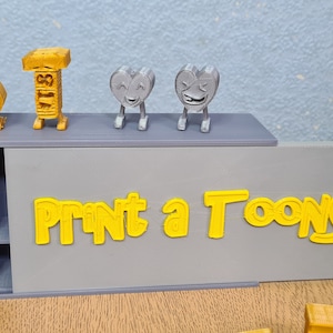 Jeu d&#39;échecs - Imprimé en 3D - Print A Toons - Rien de tel que vous avez vu - Incroyables pièces d&#39;échecs rétro, boîte d&#39;échecs, jeu d&#39;échecs 3D