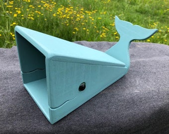 Enceinte baleine pour musique sur téléphone portable. Adorable et efficace ! Enceinte passive de faible technologie dans une forme conviviale.