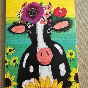 Cartão de Vaca Elegante | Coroa Floral e Flor de Girassol