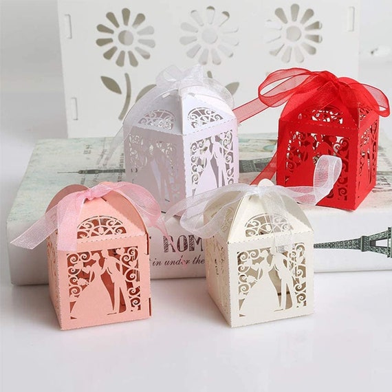 25/50/100Pcs Hollow Love Heart Favor Ribbon Gift Box Candy Boxes Wedding Party 