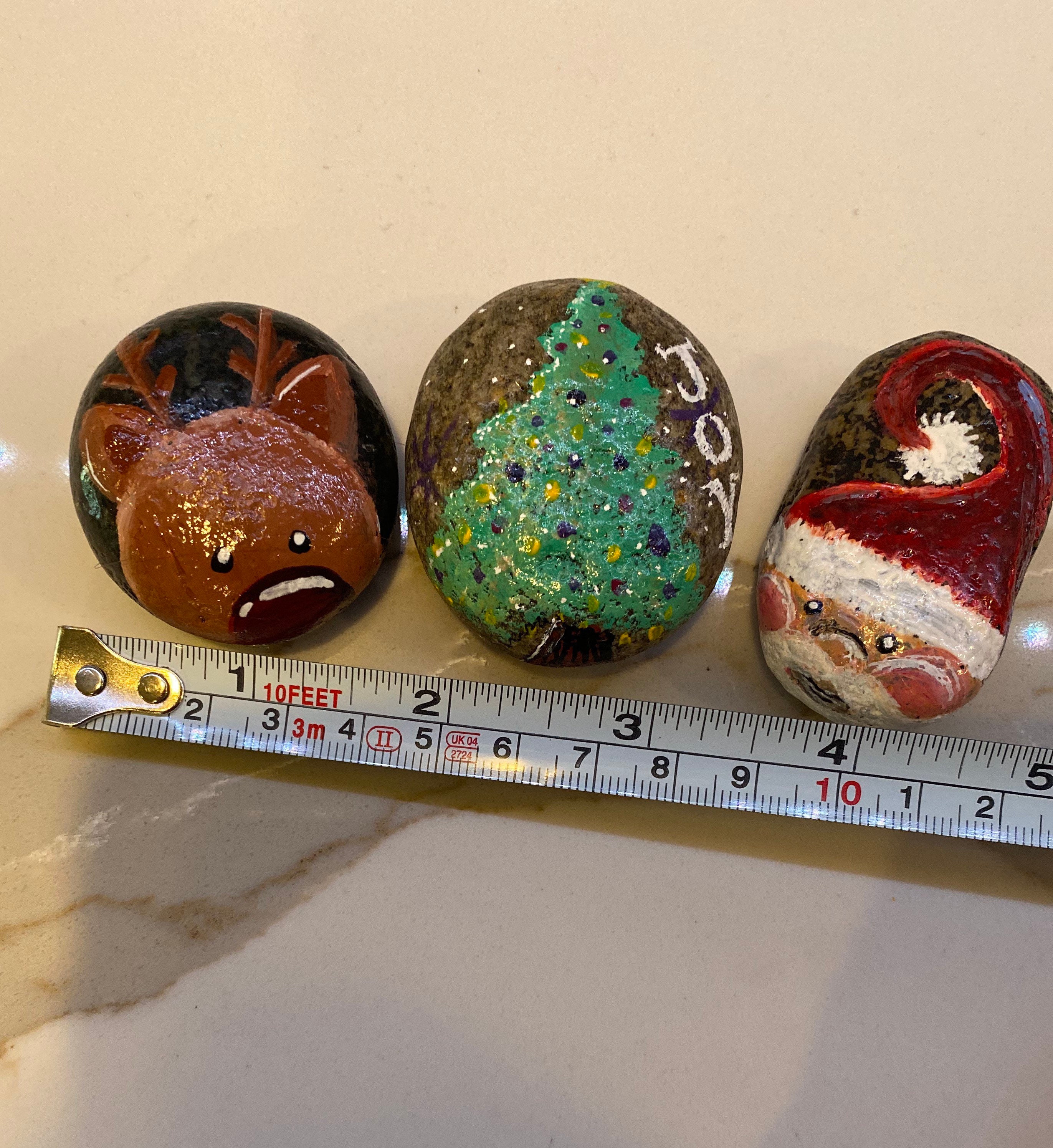 Santa Rocks Hand Painted Holiday Rocks – Santa, Reindeer, Christmas Tree Set - Etsy