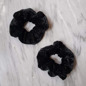 ブラックグリッターベルベットシュシュ
