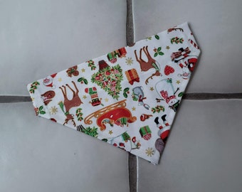 Niedliches Weihnachtsmotiv klein über dem Kragen Hund/Haustier Bandana
