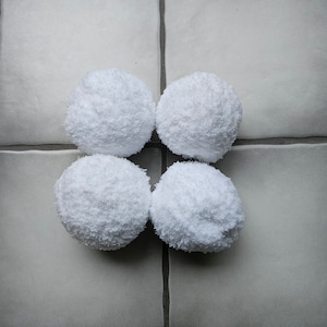 Super Soft and Squishy Snowballs To Have an Indoor Snowball Fight!