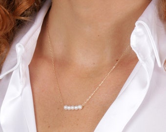 Collar BONNIE // Cadena rellena de oro de 14 quilates con elemento de perla redonda natural