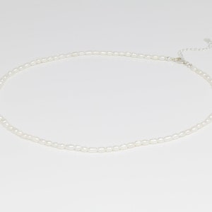 ESA necklace Small pearl necklace, rice pearl necklace, pearl jewellery, gift for her, gift for him. zdjęcie 6
