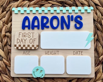 Personalized Checkered First and Last Day of School Sign, Reusable First Day Sign, First Day Photo Prop, Retro Back to School Sign for Boys