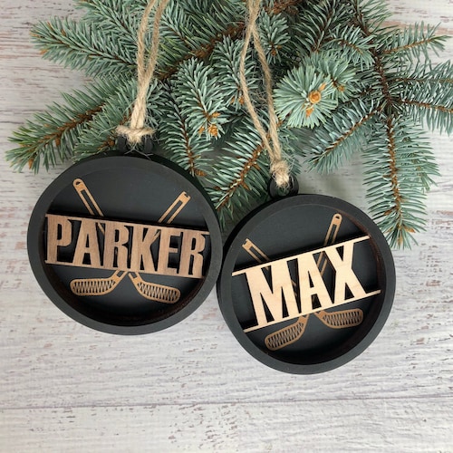 Décoration de Noël personnalisée en forme de palet de hockey 2026, cadeau pour joueur de hockey, cadeau pour entraîneur de hockey, cadeau pour équipe de hockey