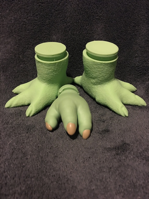 3D printed baby yoda feet Etsy